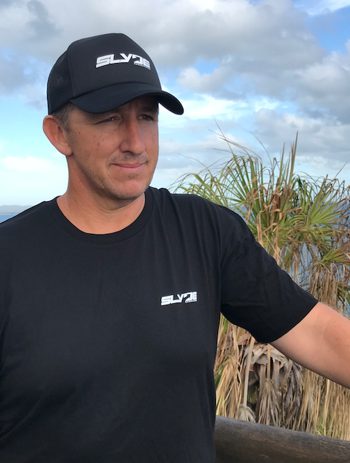 Slyde T-Shirt "NEW" - Black